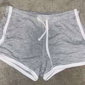 Booty shorts that will cover your butt but make it look so GOOD